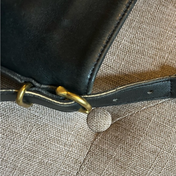 Coach Vintage Black Square Bag 11” x 11” x 3” Good condition - Picture 12 of 16